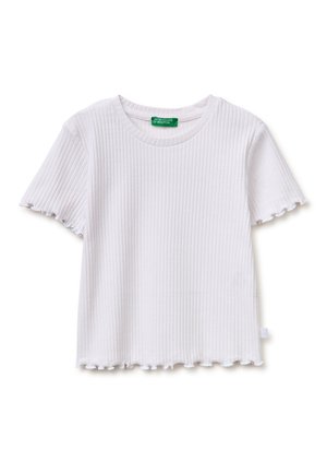 Biały prążkowany top z krótkim rękawem, falbankowymi brzegami i okrągłym dekoltem od United Colors of Benetton.