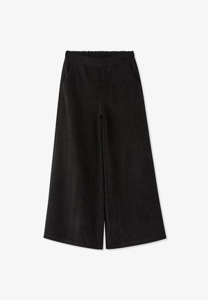 Pantaloni neri a gamba larga con vita elastica, dotati di tasche laterali e una finitura in tessuto texturizzato.