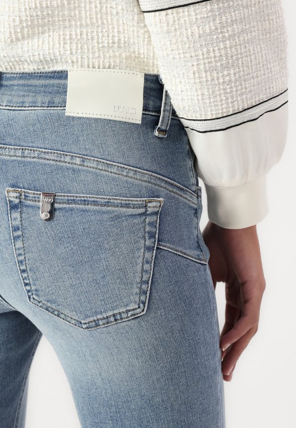 MONROE - Slim fit jeans4