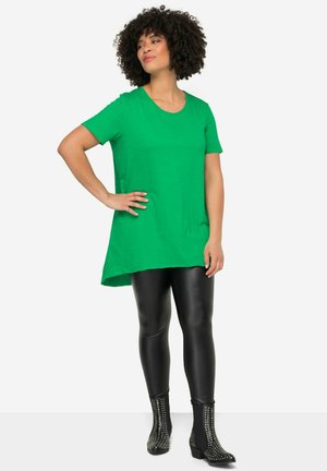 LONG RUNDHALS HALBARM GERUNDETER SAUM - Basic T-shirt - natural green