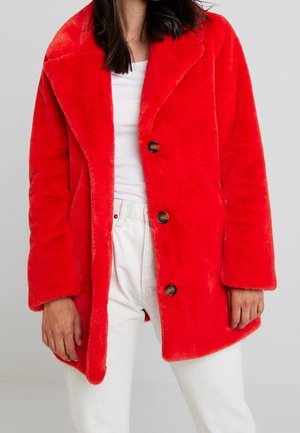 Abrigo de invierno - red