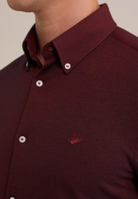 WE Fashion Majica - red