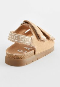 Baker by Ted Baker REGULAR FIT - Sandále na chodenie - tan brown