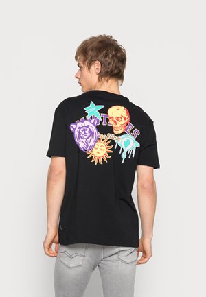 PATCH GRAPHIC T-SHIRT UNISEX - T-shirt imprimé - black