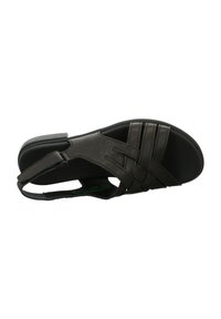 Schwarze Leder-Sandale mit geflochtenem Riemendesign, flacher Sohle und offenem Fersenbereich. Bietet ein gepolstertes Fußbett für Komfort und Langlebigkeit.