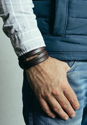 DARK MATTER - Armband - black/brown