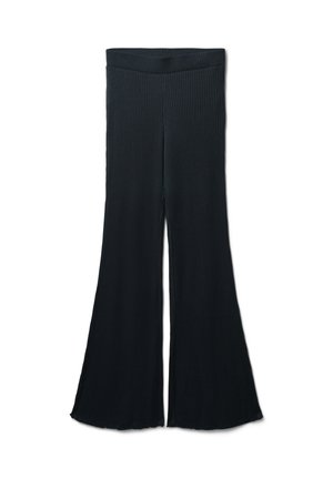 Pantalons noirs évasés à côtes avec une taille large, un tissu texturé et un ourlet coupé qui crée un léger effilochage en bas.