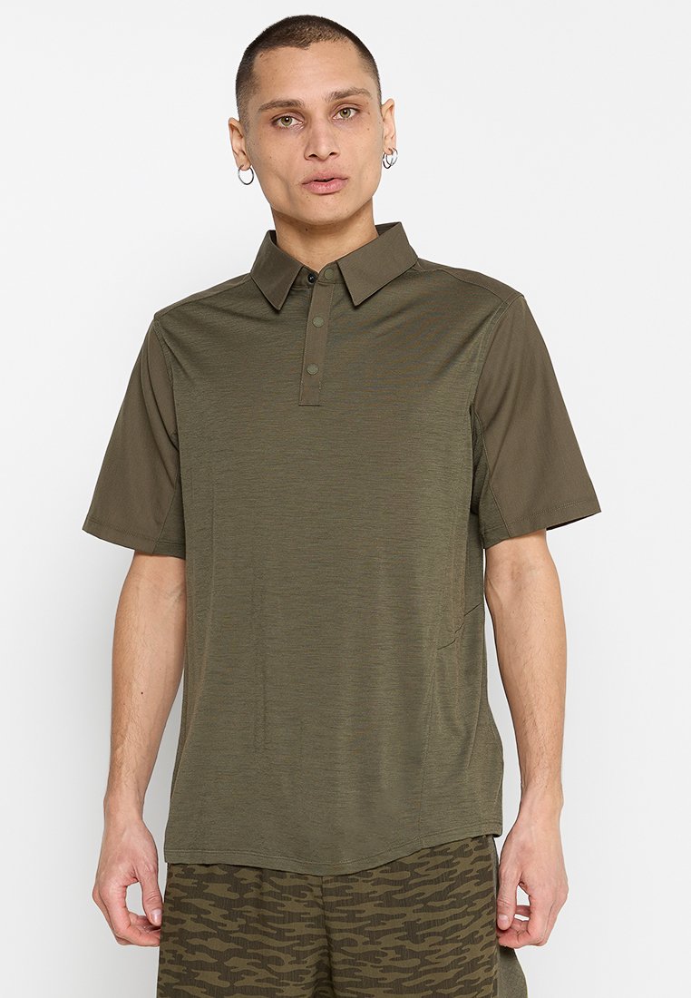 Icebreaker Poloshirt olijfgroen Icebreaker Poloshirt olijfgroen