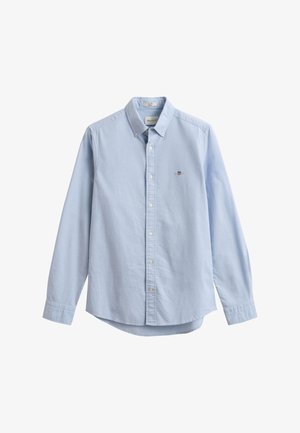 Hellblaues, langärmeliges Hemd mit Knopfleiste, Knopfkragen und kleinem, gesticktem Logo auf der linken Brust.