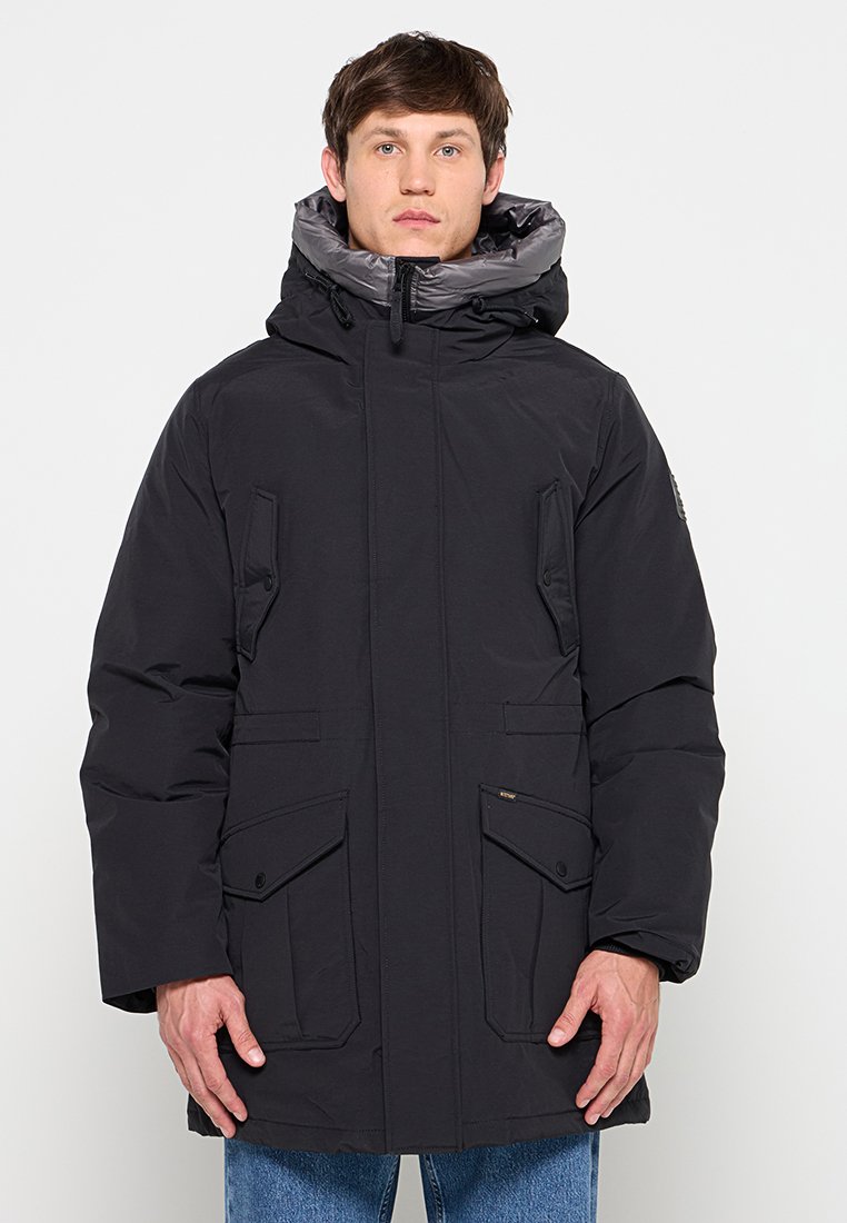 mustang Wintermantel zwart