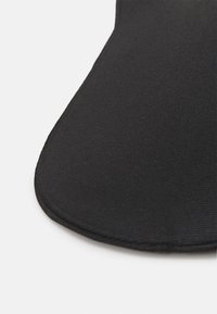 MAGIC Bodyfashion ULTIMATE INVISIBLES - Other accessories - black