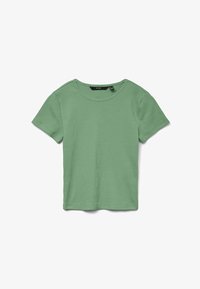 Unselected, mistletoe