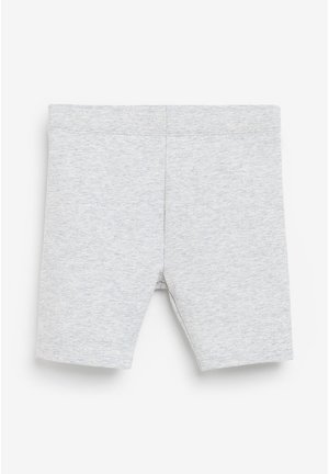 Shorts extensibles gris clair, longueur genou, en tissu doux avec une ceinture élastique simple et sans motifs ni logos visibles.