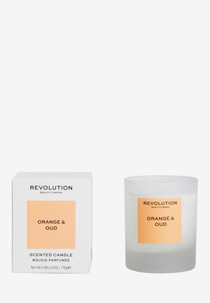 REVOLUTION ORANGE & OUD SCENTED CANDLE - Scented candle - -