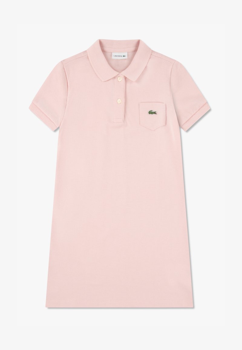 Helles rosa Polo-Kleid aus Baumwolle. Verfügt über einen Kragen, kurze Ärmel, eine Brusttasche und ein grünes besticktes Logo.