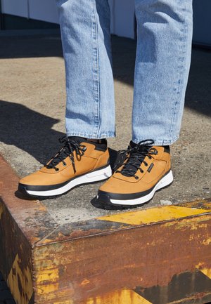 Zapatillas altas - camel