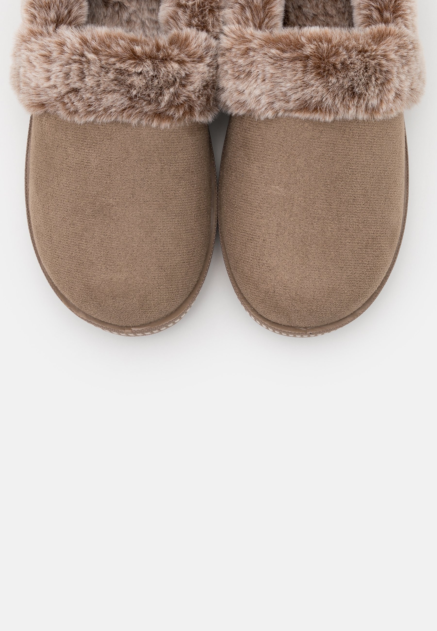 Skechers COZY CAMPFIRE - Pantoffels - dark taupe/Bruin - Zalando.nl
