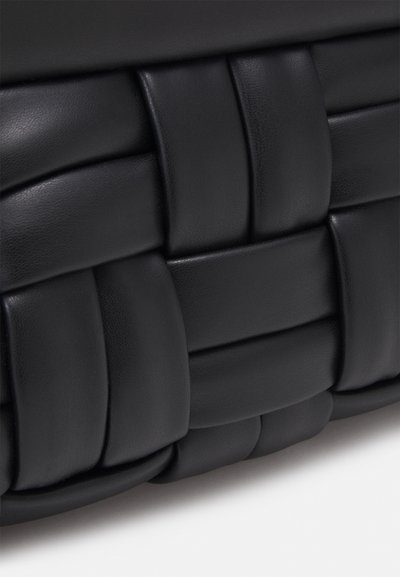 THEMOIRè BIOS WEAVED - Borsa a tracolla - black