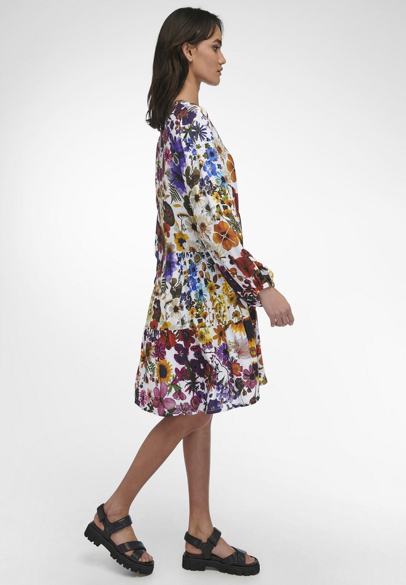 Damen Freizeitkleider | MARGITTES Freizeitkleid weiß multicolor/weiß - DY28042 Damen Freizeitkleider | MARGITTES Freizeitkleid weiß multicolor/weiß - DY28042