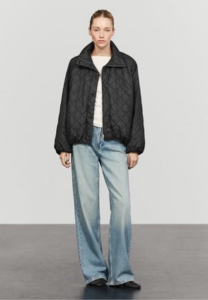 Massimo Dutti, HIGH NECK QUILTED BOMBER JACKET - Übergangsjacke - black