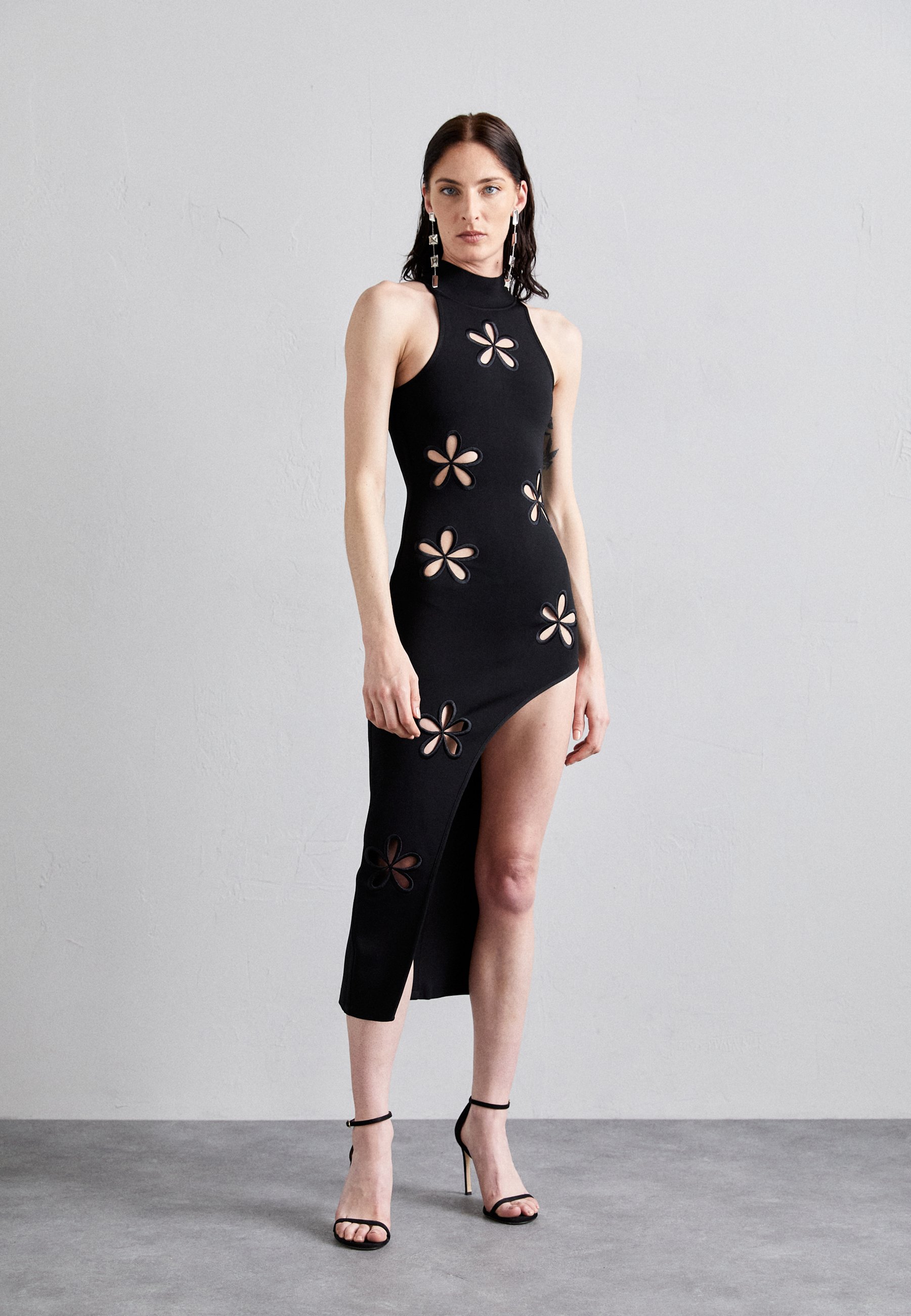 【関税込み】DAVID KOMA 'Open Leg Cami' dress David Koma Side Cut Out Open Leg Ruffle Dress in White | FWRD