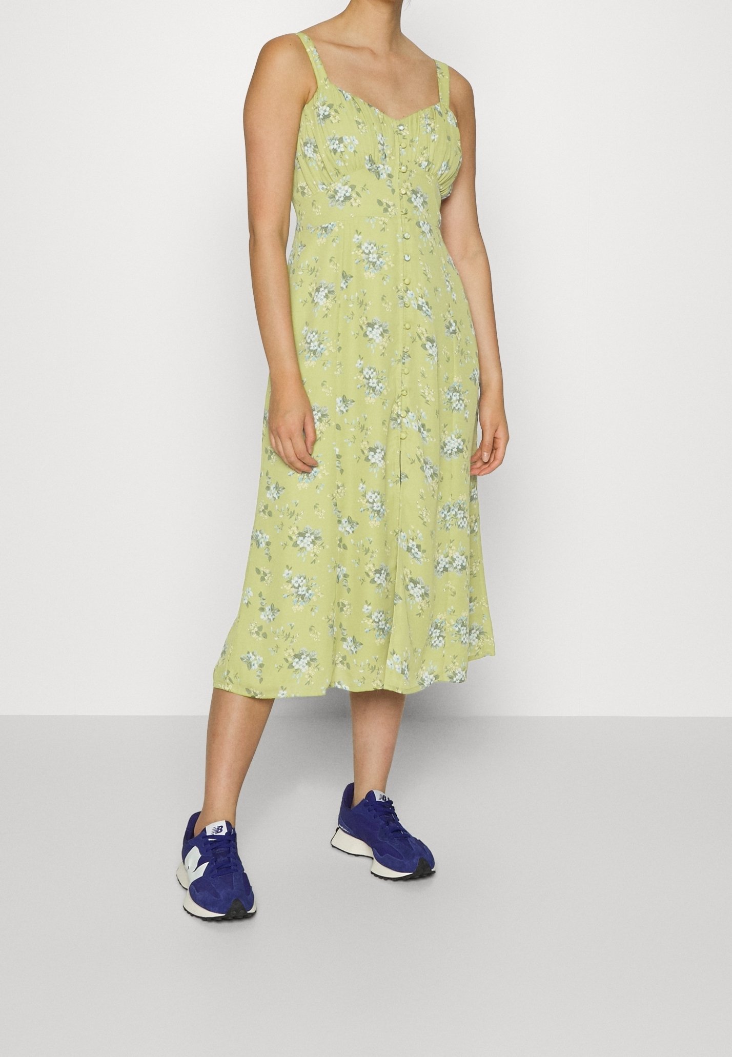 slim fit dress slacks Abercrombie & Fitch Green Dot Fit To Flatter Dress NWT- Size XL  The Saved  Collection