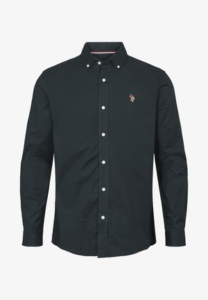 Dunkelblaues langärmliges Button-Up-Shirt aus Baumwolle, mit umlegtem Kragen, weißen Knöpfen und einem kleinen gestickten Logo auf der Brust.