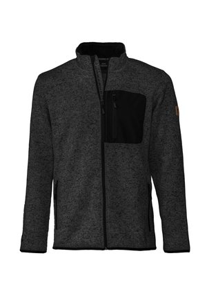 Chaqueta de forro polar negra y gris con un cuello alto, cierre frontal con cremallera y bolsillo en el pecho izquierdo. Presenta un tejido texturizado y puños elásticos.