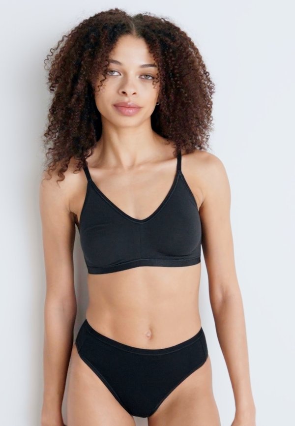 GO DAILY SOFT BRA - Triangle bra4