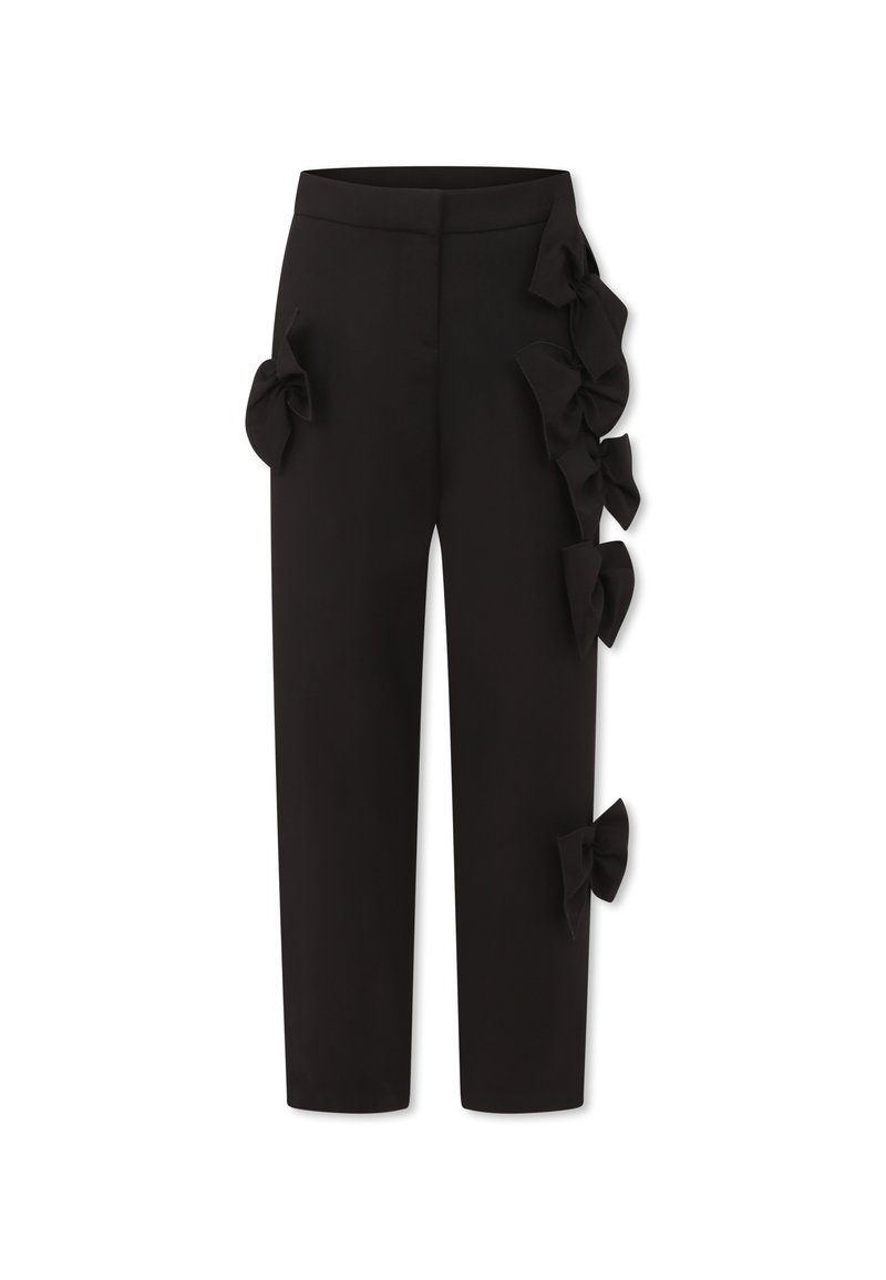 Zwarte broek met meerdere stoffen strikjes langs de zijnaad, getailleerde pasvorm, gladde textuur en cropped lengte.