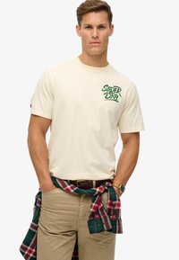 Superdry & Co LO-FI PUNK GRAPHIC - Camiseta estampada - rice white