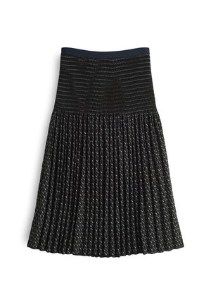 Schwarze plissierte Rock mit einem strukturierten Bund und einem gemusterten Stoff, der kleine geometrische Designs in Silber und Weiß aufweist.
