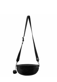 Schwarze Kunstledertasche im Kreuzschlangen-Look mit geschwungener Form, Reißverschluss und abnehmbarem schwarzen Träger. Mit einem kleinen herzförmigen Anhänger.