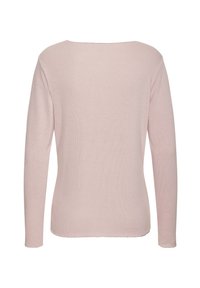 Langärmliges Oberteil aus weich gestricktem pinken Stoff. Verfügt über einen weiten Halsausschnitt und einen geraden Schnitt. Die Textur ist glatt mit einem dehnbaren Gefühl, ohne sichtbare Muster.