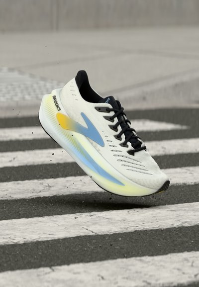 Brooks GLYCERIN MAX 2