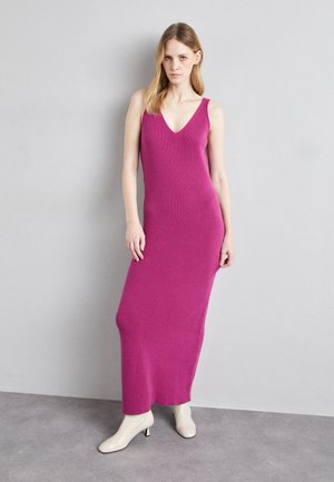 DRESS - Maxi dress - berry