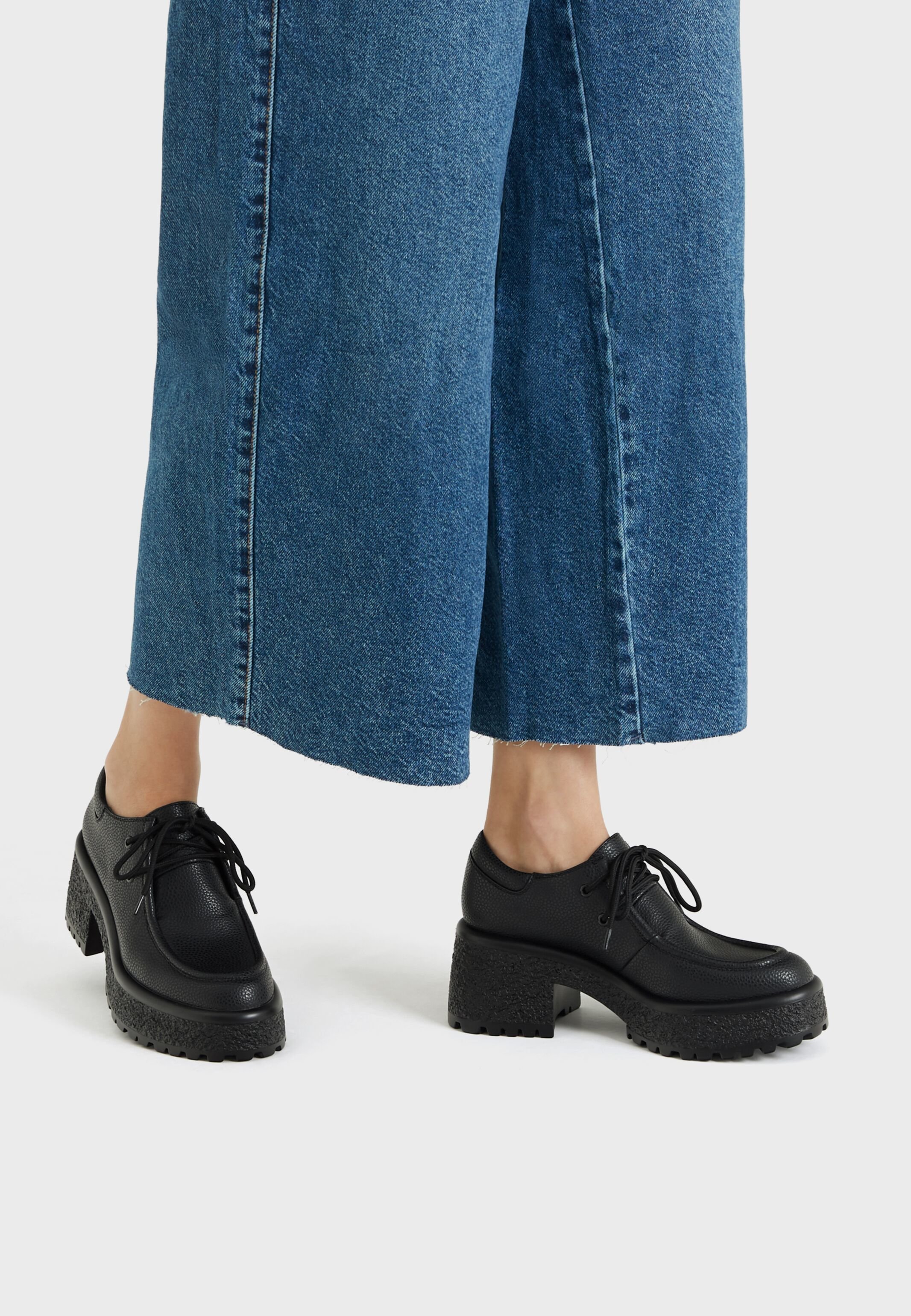 derbies bershka