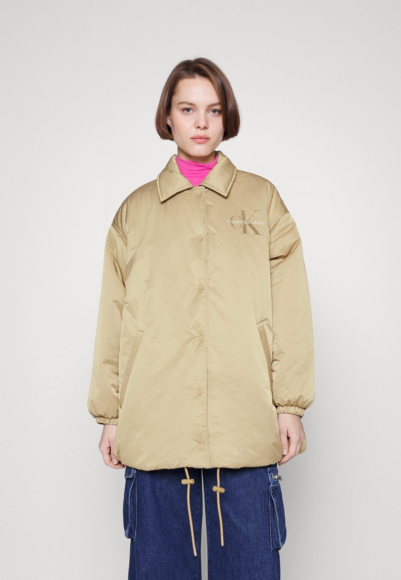 Calvin Klein Jeans OVERSIZED PADDED COACH JACKET Short coat