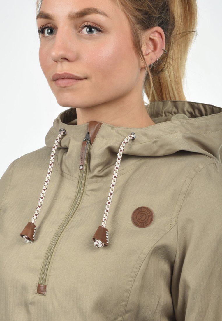 Damen Leichte Jacken | Desires BERENIKE Windbreaker dune/mehrfarbig - DF17829 Damen Leichte Jacken | Desires BERENIKE Windbreaker dune/mehrfarbig - DF17829