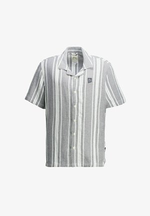Graues und weißes kurzärmeliges Hemd mit vertikalen Streifen, Knopfleiste, umgeklapptem Kragen und kleinem Logopatch auf der Brust.