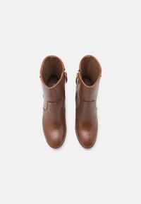 Tommy Hilfiger Bottines à talons hauts - cognac