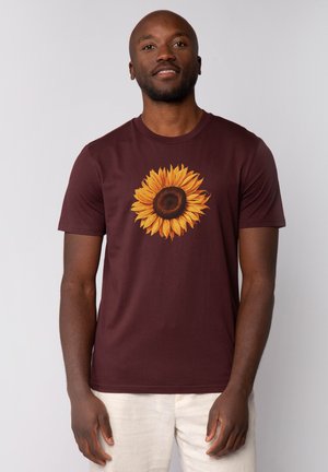 watapparel SONNENBLUME - T-shirt imprimé - red brown