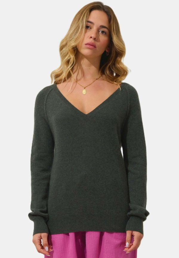 GIUSALET - Strickpullover - mottled khaki