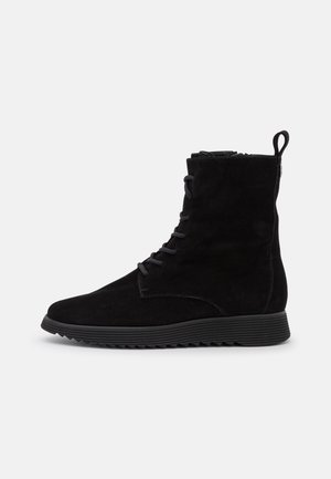 Bottines à lacets - black