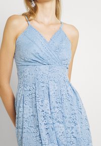 WAL G. Koktejlové šaty / šaty na párty - blue