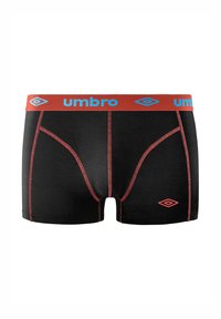 Boxer noirs avec une ceinture rouge arborant le texte "Umbro" en bleu ainsi que le logo. Coutures rouges soulignant les coutures. Matière douce et extensible.