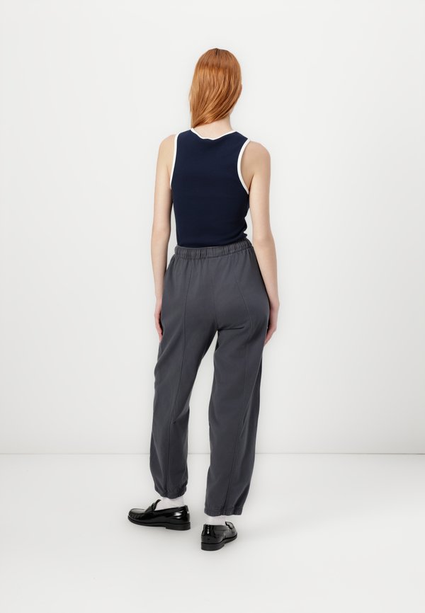 FAZY - Tracksuit bottoms - acier4