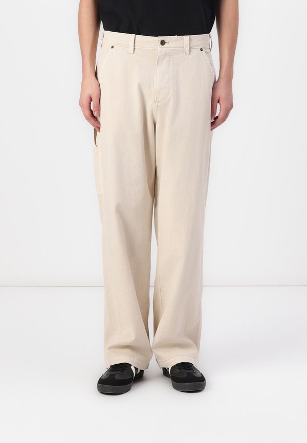 BIG FIT UTILITY - Trousers - bedrock