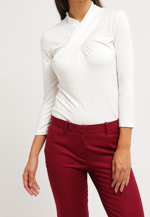 Long sleeved top - off-white