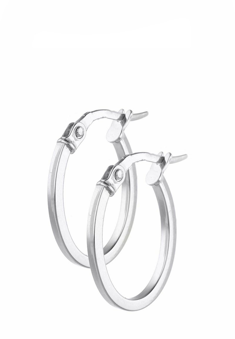 Hopehopeita, joissa on kiiltävä pinta, varustettu saranoitulla sulkemisella ja sileällä, pyöreällä muotoilulla. Teksturoitu yksityiskohta lähellä solkea.